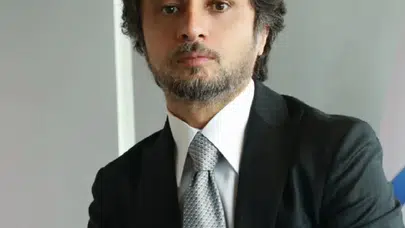 Davut Menteş kimdir?