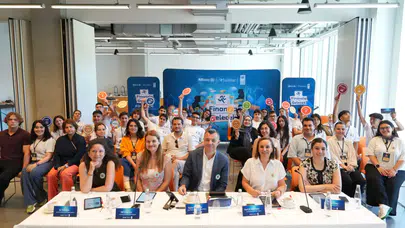 FinHack'te Gençler Yenilikçi Çözümler Geliştiriyor!