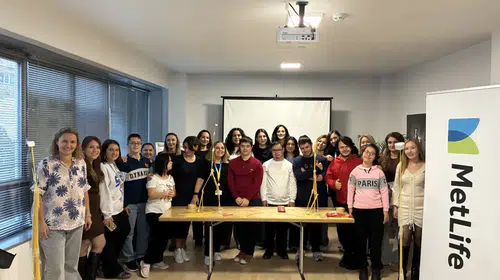 MetLife Gönüllüleri'nden Topluma 1.100 Saatlik Katkı