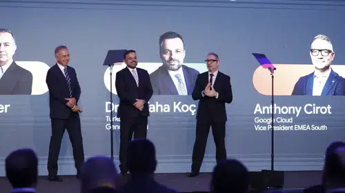 Google ve Turkcell'den 2 milyar dolarlık bulut yatırımı